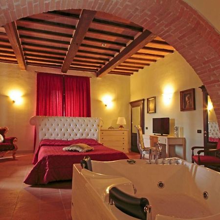 Borgo Mucellena Guest House Casole d'Elsa Luaran gambar