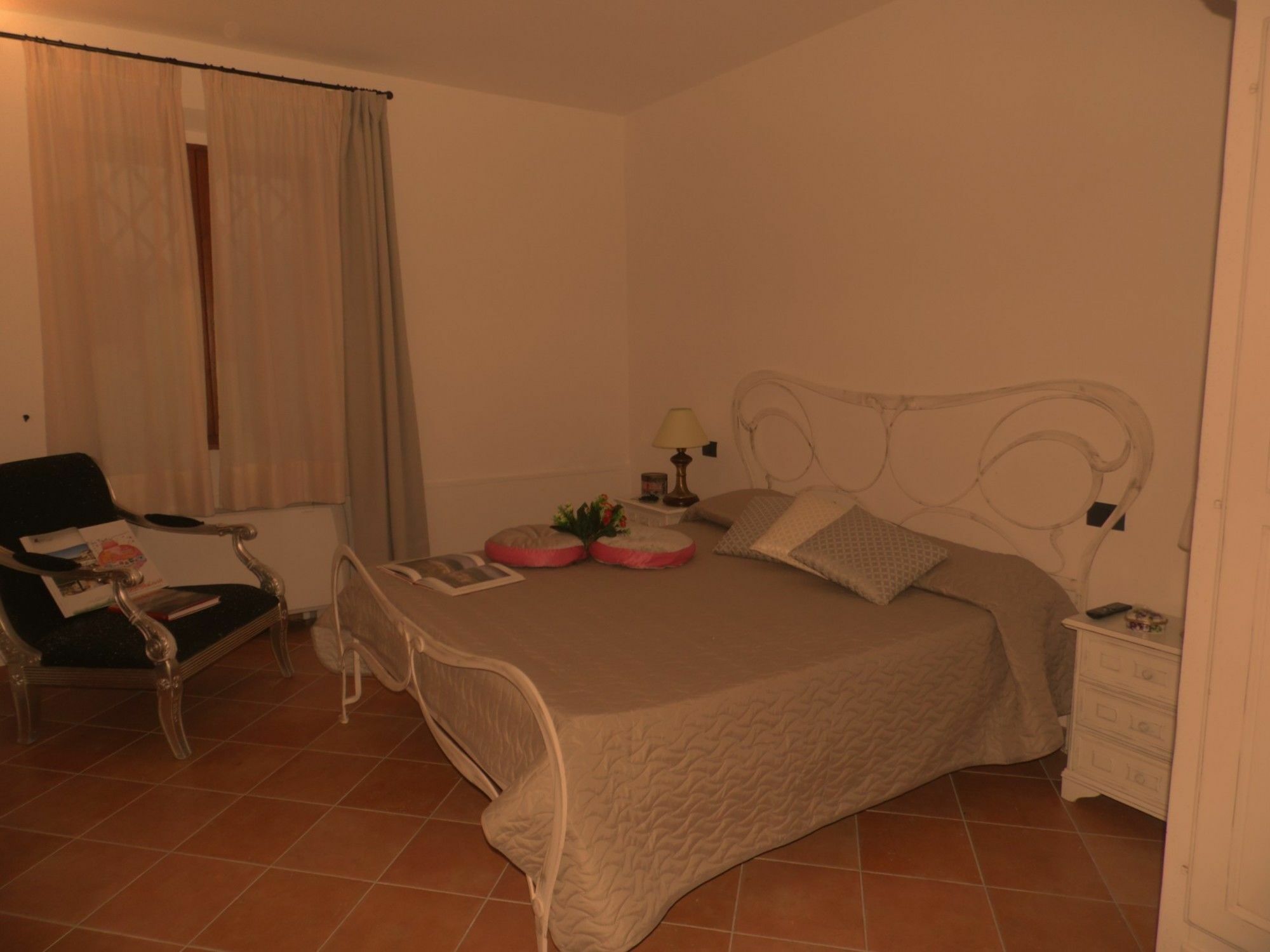 Borgo Mucellena Guest House Casole d'Elsa Luaran gambar